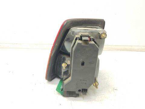 Foto 4ª: Piloto Trasero Derecho Seat Toledo BASE 88CV 65KW [RP/ABS] (1994)