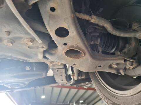 Brazo Suspension Delantero Derecho Toyota Rav4 2.0 4WD ZSA44_) 151CV 112KW