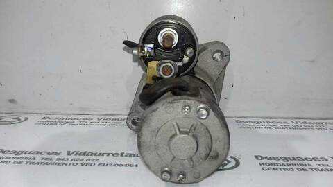 Foto 3ª: Motor de Arranque Opel Zafira FAMILY 125CV 92KW [A17DTR] (2012)