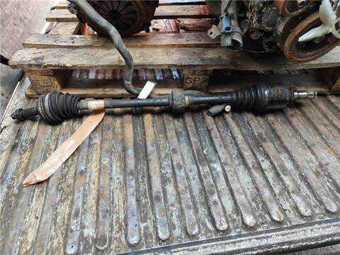 Transmision Delantera Derecha Toyota Corolla 1.6 LINEA LUNA 5-PTAS.) [1.6 LTR. 79KW 16V CAT]