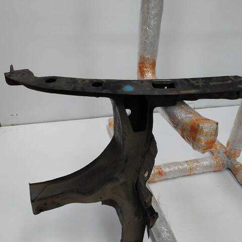 Foto 2ª: Paragolpes Delantero Volkswagen Touareg 3.0 V6 TDI (2002)