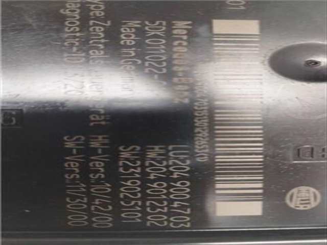 Foto 2ª: Caja Reles Fusibles Mercedes Clase C 160 C 220 CDI BLUEEFFICIENCY SPECIAL EDITION BERLINA 170CV 125KW (2013)