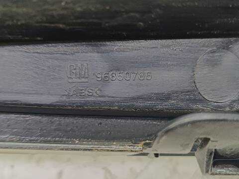 Foto 3ª: Rejilla Delantera Chevrolet Cruze 2.0 DIESEL CAT 163CV 120KW [Z20D1] (2011)