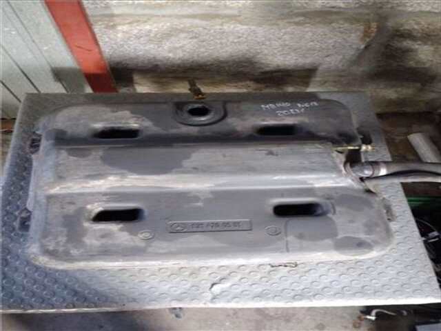 Deposito de Combustible Mercedes 100 D (631.332. 631.342)