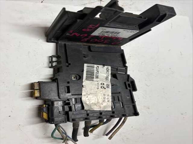 Foto 2ª: Caja Reles Fusibles Peugeot 3008 RHE (2010)