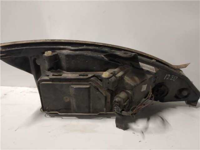 Foto 2ª: Faro Izquierdo Ford Focus 2.0 (173 CV)