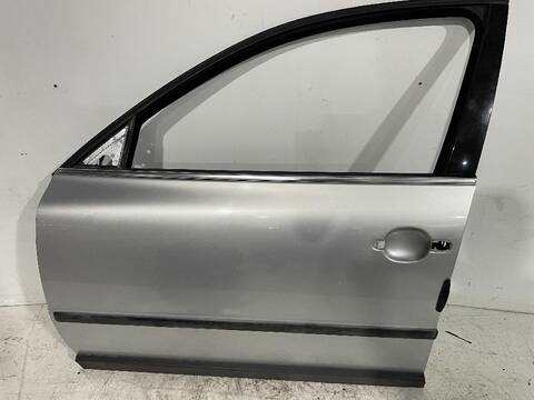 Foto 2ª: Puerta Delantera Izquierda Volkswagen Passat ADVANCE 131CV [AVF] (2000)