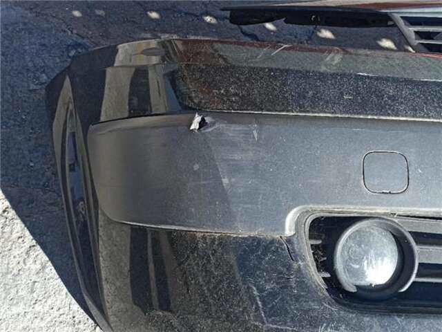 Foto 2ª: Paragolpes Delantero Renault Megane 1.9 CONFORT AUTHENTIQUE [1.9 LTR. - 88 KW DCI DIESEL] II BERLINA 5P (10.2002-_) [F9Q B8]