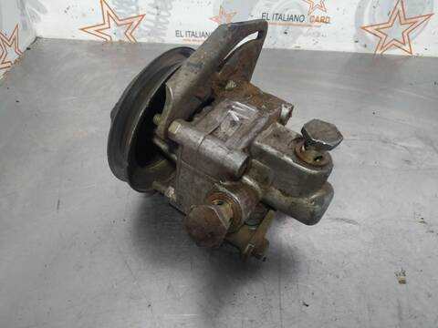 Foto 2ª: Bomba de Direccion Nissan Trade 106CV 78KW (1996)