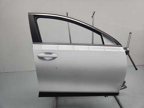 Puerta Delantera Derecha Kia Xceed DRIVE 160CV 118KW