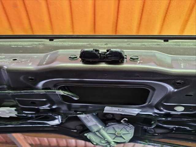 Cerradura Maletero Portón Nissan Qashqai ACENTA 110CV 81KW