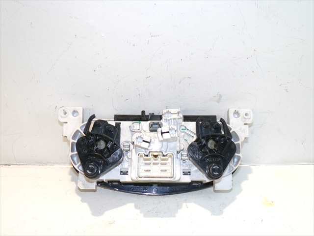 Foto 2ª: Mando Calefacción A. A. Dacia Lodgy 1.5 DCI 2012- [K9KU8] (2019)
