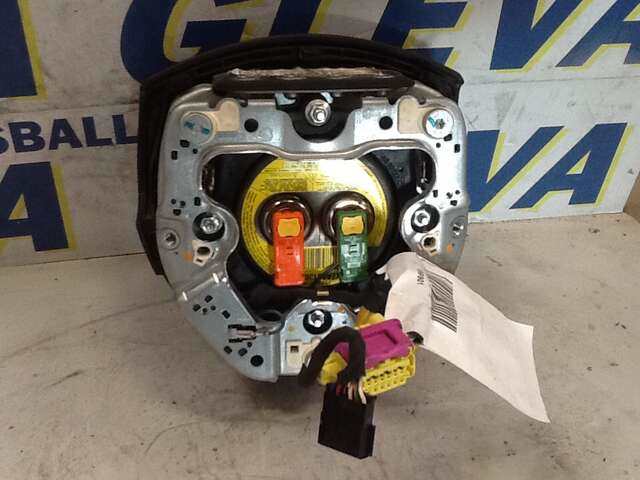 Foto 3ª: Airbag Delantero Izquierdo Audi A4 3.0 TDI 0CV [ASB] (2006)