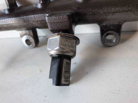 Foto 2ª: Rampa Inyectora Renault Megane K9K732 GRANDTOUR II GRANDTOUR (2008)