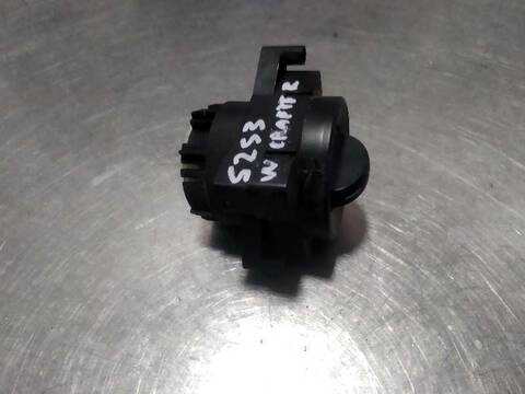 Foto 2ª: Mando Luces Volkswagen Crafter CAJA CERRADA 30 BATALLA CORTA 109CV 80KW [BJK] (2008)