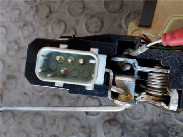 Foto 2ª: Cerradura Puerta Delantera Izquierda Bmw Serie 5 518 2.5 523I [2.5 LTR. - 125 KW 24V CAT] [M52 B25 (25 6 S3)]