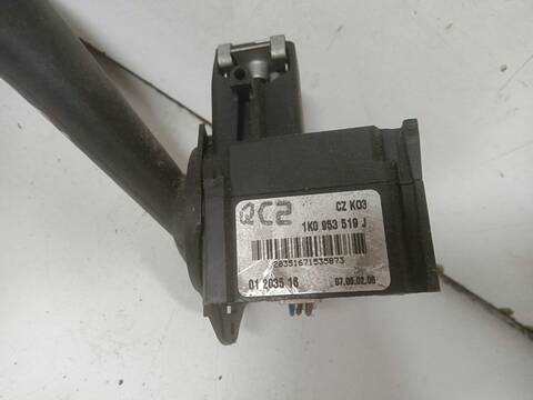 Foto 3ª: Mando Multifuncion Volkswagen Golf 1.9 TDI BERLINA 105CV 77KW [BXE] (2007)