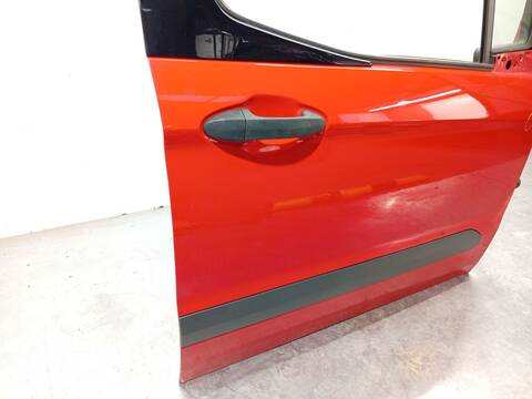 Foto 2ª: Puerta Delantera Derecha Ford Tourneo 1.5 TDCI 75CV 55KW [XUCD] (2016)