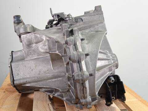 Foto 4ª: Caja Cambios Peugeot 3008 1.2 THP/ PURETECH 130 MRHNSM MRHNSU MRHNSJ MRHNYW ... 131CV 96KW [HNY] (2018)