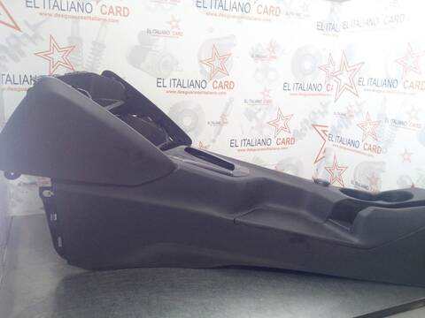 Foto 2ª: Consola Central Peugeot 208 ALLURE 101CV 74KW [HN05/PSA] (2021)