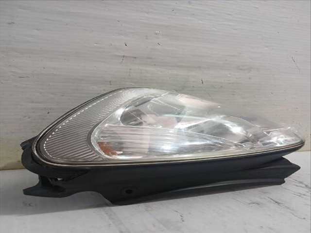 Foto 3ª: Faro Izquierdo Kia Carens 2.0 CRDI 140 140CV [D4EA] (2006)