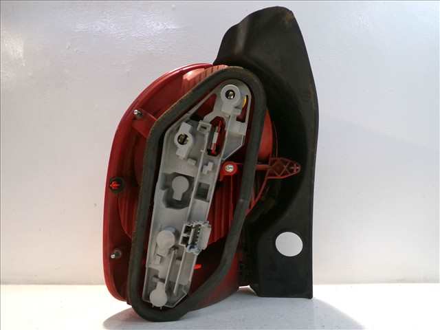 Foto 3ª: Piloto Trasero Derecho Renault Modus 1.5 DCI 2004-2007 [K9KJ7] (2005)