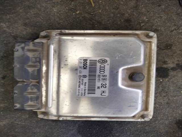 Foto 2ª: Centralita Motor ECU Volkswagen Golf BERLINA (1999)