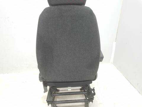 Foto 3ª: Asiento Delantero Izquierdo Citroen Jumper 33 L2H1 BLUEHDI 140 (2006)