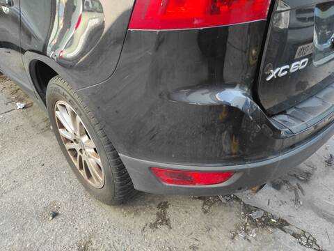Foto 3ª: Paragolpes Trasero Volvo XC 60 D5244T4 (2008)
