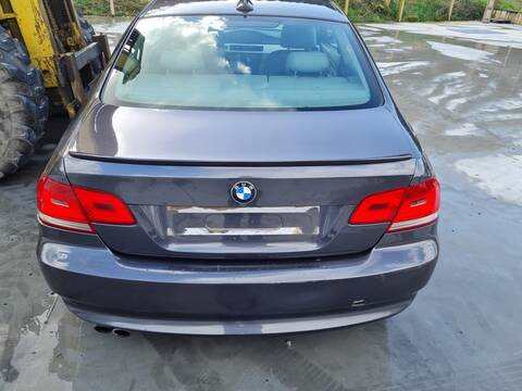 Portón Bmw Serie 3 315 330D COUPE 231CV 170KW