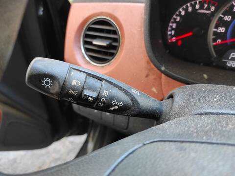 Foto 2ª: Mando Multifuncion Hyundai i10 G4LA (2014)