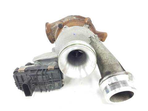 Foto 2ª: Turbocompresor Bmw Serie 1 114 116D EFFICIENTDYNAMICS EDITION [B37D15A] (2015)