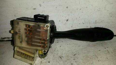 Foto 2ª: Mando Luces Toyota Rav4 2.0 16V CAT 150CV 110KW [1AZFE] (2001)
