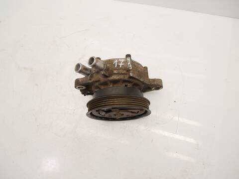 Foto 2ª: Bomba de Agua Toyota Hilux 163 - 204 CV [1GD-FTV 1GD] (2021)