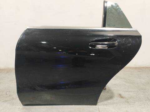 Puerta Trasera Izquierda Mercedes Clase CLA 200 1.6 G 156CV 115KW 117.943 SHOOTING BRAKE X117)
