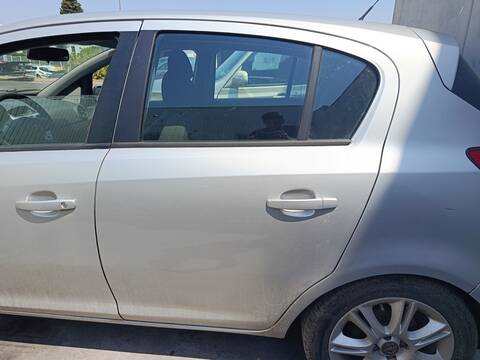 Puerta Trasera Izquierda Opel Corsa A14XER