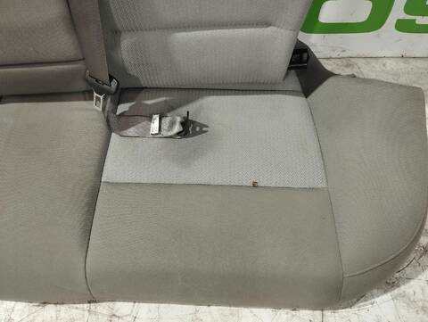 Foto 2ª: Asientos Traseros Bmw Serie 3 315 2.0 16V 143CV [N43B20A] (2005)