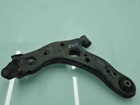 Foto 2ª: Brazo Suspension Delantero Derecho Toyota Auris SOL 126CV 93KW [1AD] (2007)