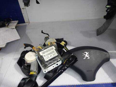 Foto 3ª: Kit Airbag Peugeot 3008 STYLE 114CV 84KW [9HD] (2014)