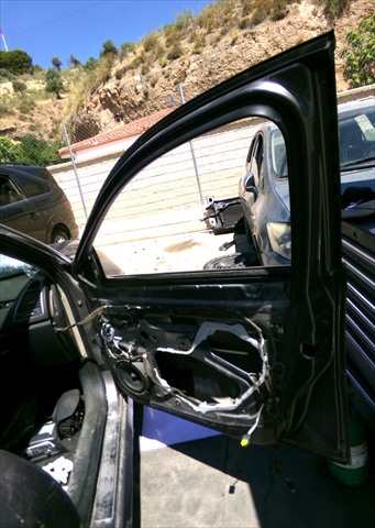 Foto 2ª: Puerta Delantera Derecha Renault Laguna 1.5 DCI RANCHERA,2007-2015 [K9K57] (2011)