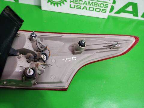 Foto 3ª: Piloto Trasero Izquierdo Ford Focus 1.6 TDCI CAT 116CV [T1DA] (2010)