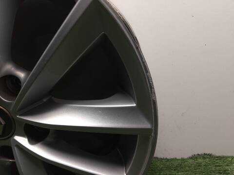 Foto 2ª: LLanta Chapa Renault Megane 1.2 TCE 130 B9MR) HATCHBACK 130CV 97KW IV HATCHBACK B9A/M/N_) [H5F 408]