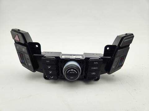 Mando Climatizador Hyundai i40 STYLE 141CV 104KW