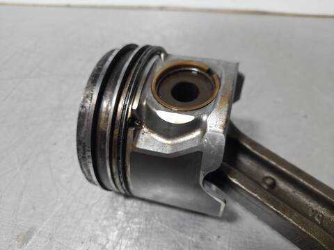 Foto 4ª: Despiece Motor Hyundai Terracan 2.9 CRDI CAT 163CV 120KW [J3] (2004)