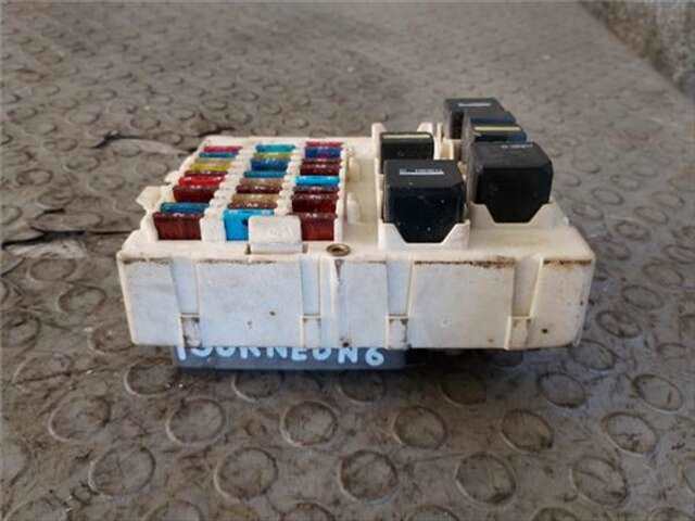 Foto 3ª: Caja Reles Fusibles Ford Tourneo 1.8 DI [BHPA]
