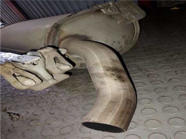 Foto 2ª: Tubo de Escape Bmw Serie 5 518 2.5 525TDS [2.5 LTR. - 105 KW TURBODIESEL CAT] [M51 D25 (25 6 T1)]