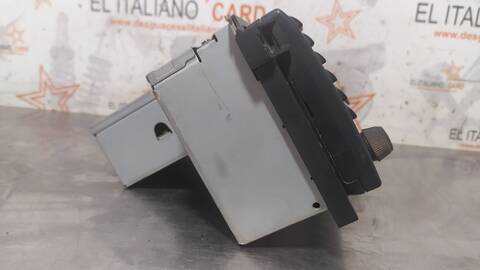 Foto 3ª: Sistema Audio Radio CD Bmw Serie 7 720 730D AUTOMATICO 193CV 142KW [M57306D1] (2001)