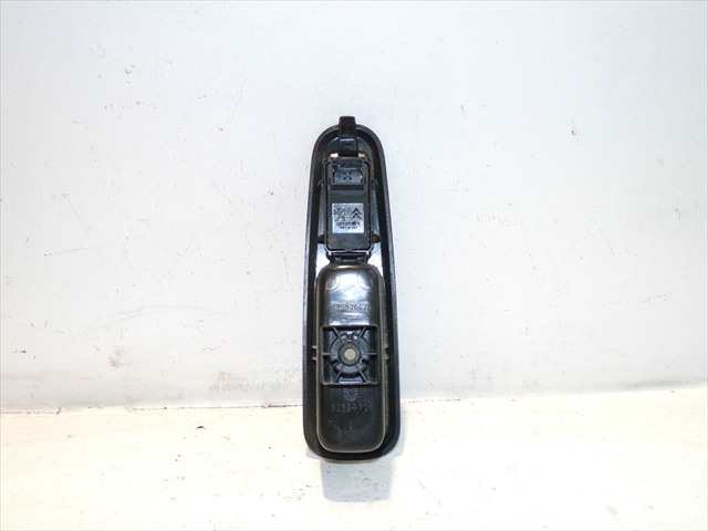 Foto 3ª: Botonera Elevalunas Peugeot 3008 1.6 G 2009-2013 (2011)