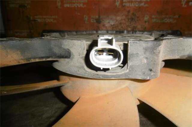 Foto 3ª: Electroventilador Mazda Premacy 2.0 TD [RF3F]