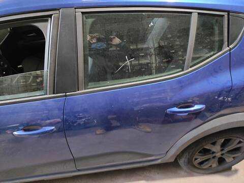 Puerta Trasera Izquierda Dacia Sandero H4DF4